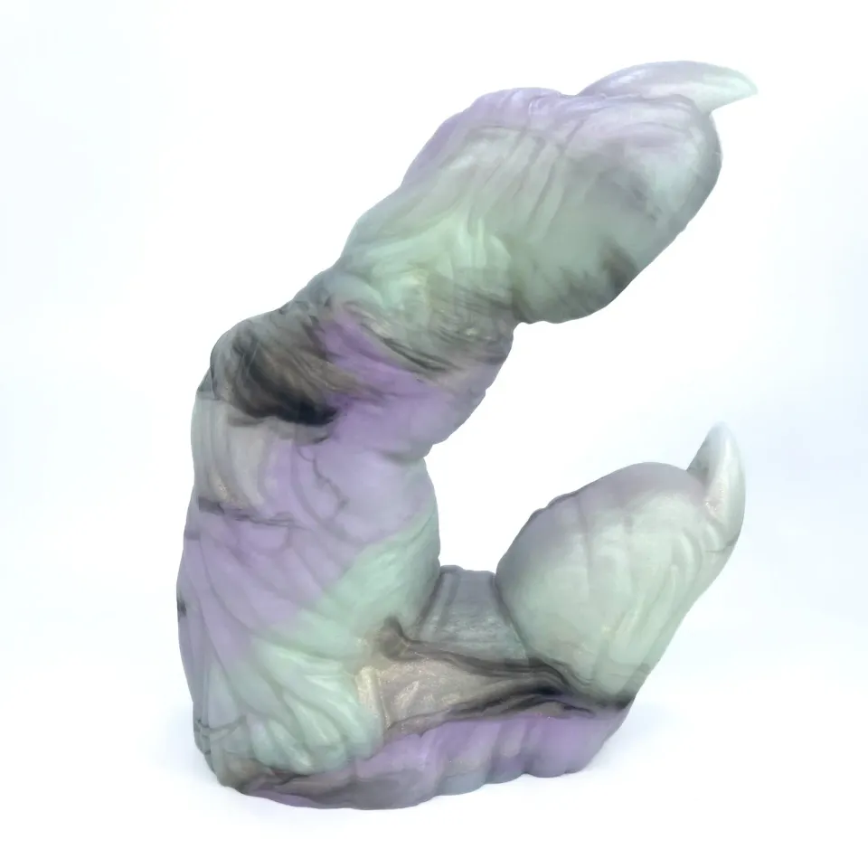 Tentickle Wölfing Spectral Shimmer dildo medium super soft glow
