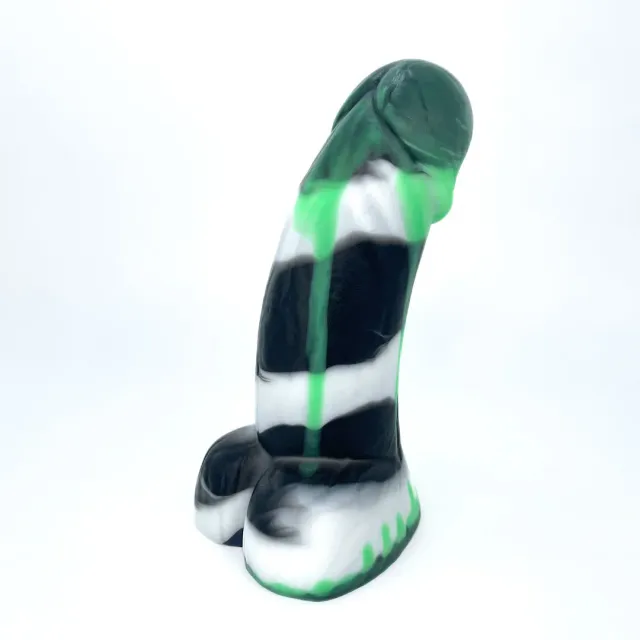 Tentickle Woodsman It’s Showtime dildo medium glow