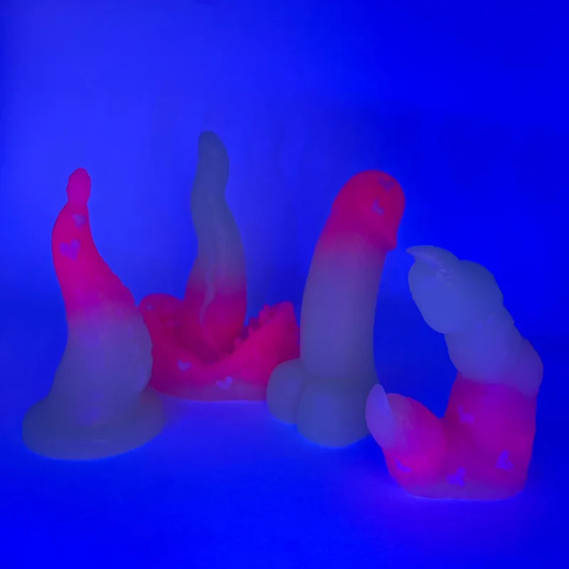 Tentickle Wölfing Be My Fungi GITD dildo mini medium glow in the dark