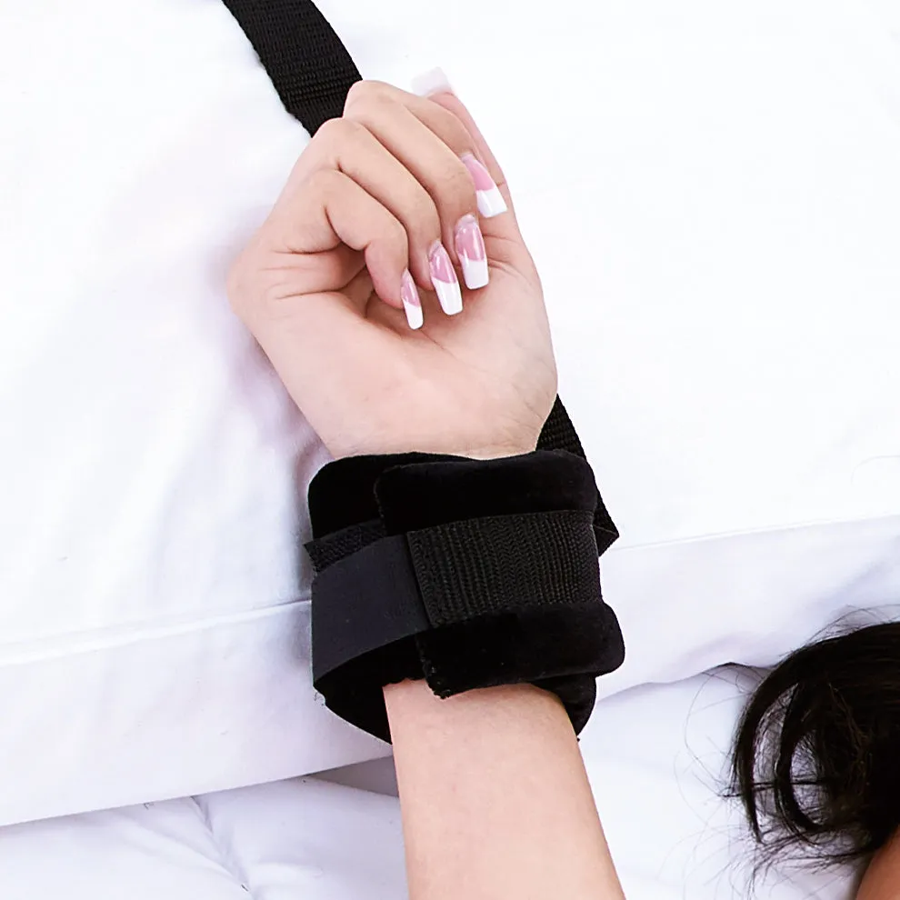 Lux Fetish Bondage Bed Strap bedboeien met blinddoek