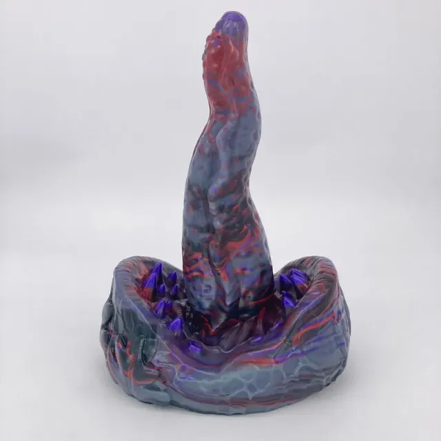 Tentickle Meenus Goth Ribbons dildo medium OO50