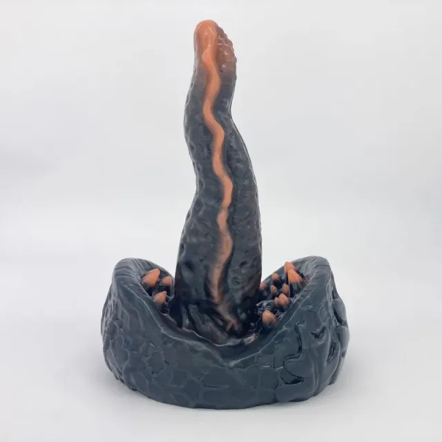 Tentickle Meenus Amber Goth dildo small medium