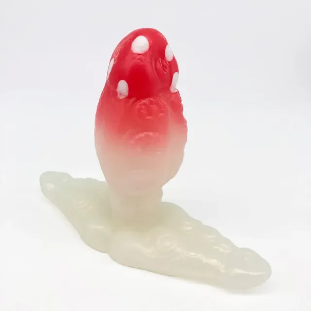 Tentickle Skwee Magical Mushroom vaginaplug large glow in the dark